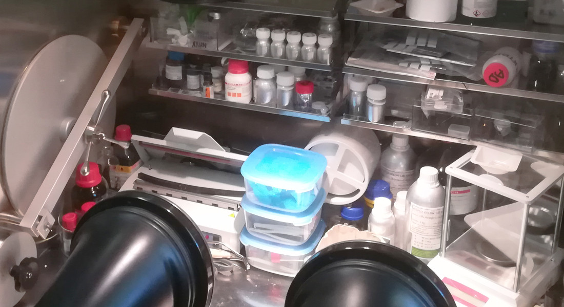 Procesos protegidos con gas inerte en Glovebox