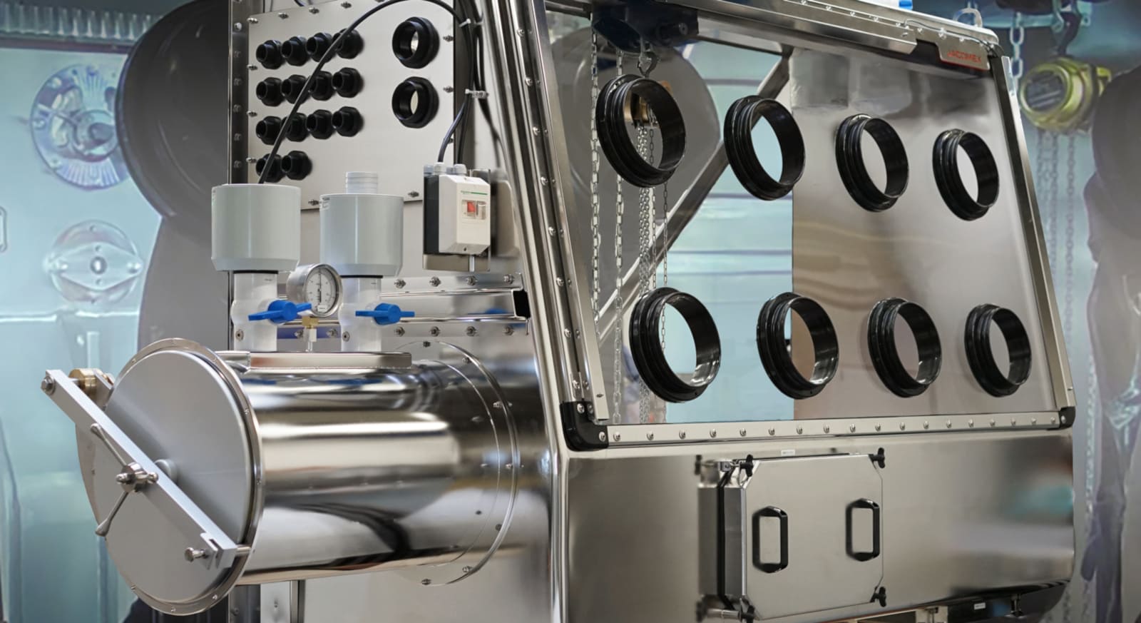 Soluciones-GloveboxNuclear-Jacomex Gloveboxes blindadas