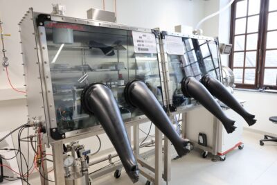 Células solares y electrodos