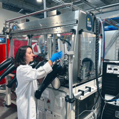 Recinto de atmósfera controlada para fabricación aditiva