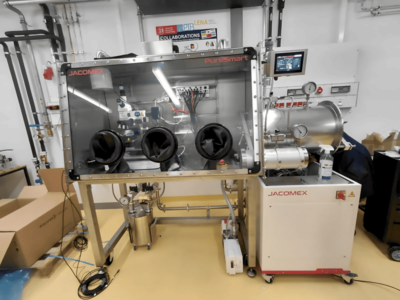 Producción de heteroestructuras 2D en atmósfera controlada